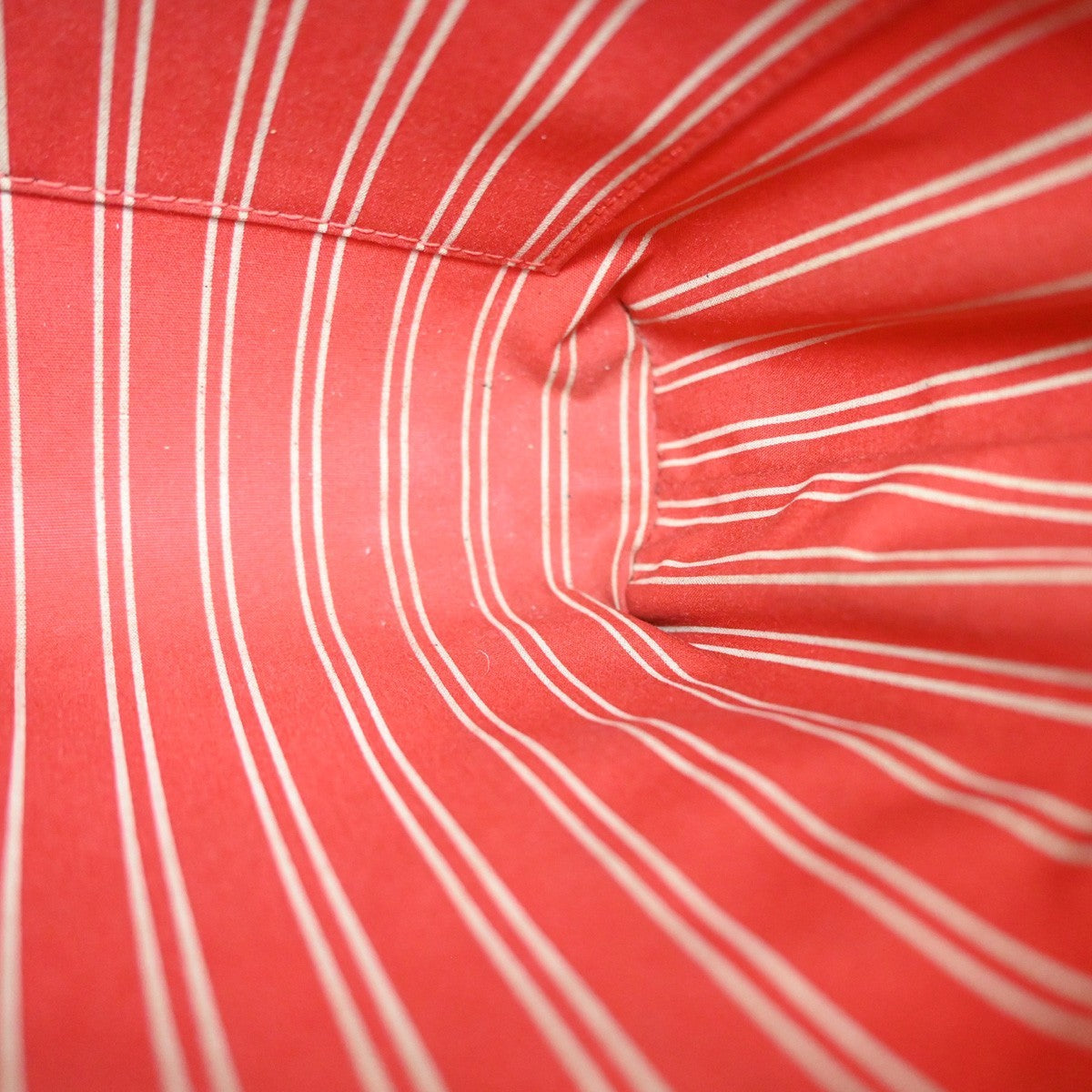 Louis Vuitton Cabas Canvas, RED, CANVAS, Tote bag