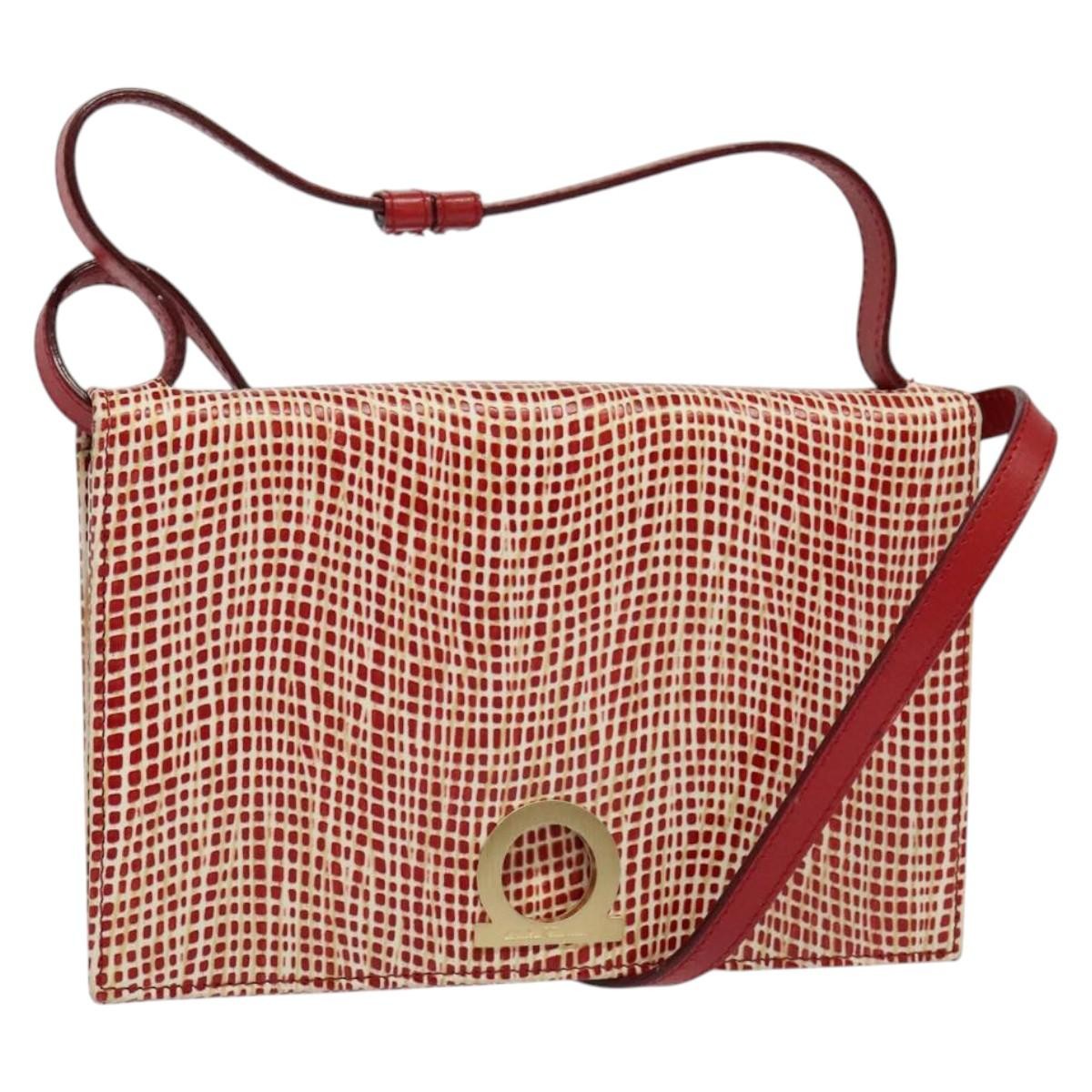 Salvatore Ferragamo Gancini Shoulder Bag Leather, RED, LEATHER, Shoulder bag