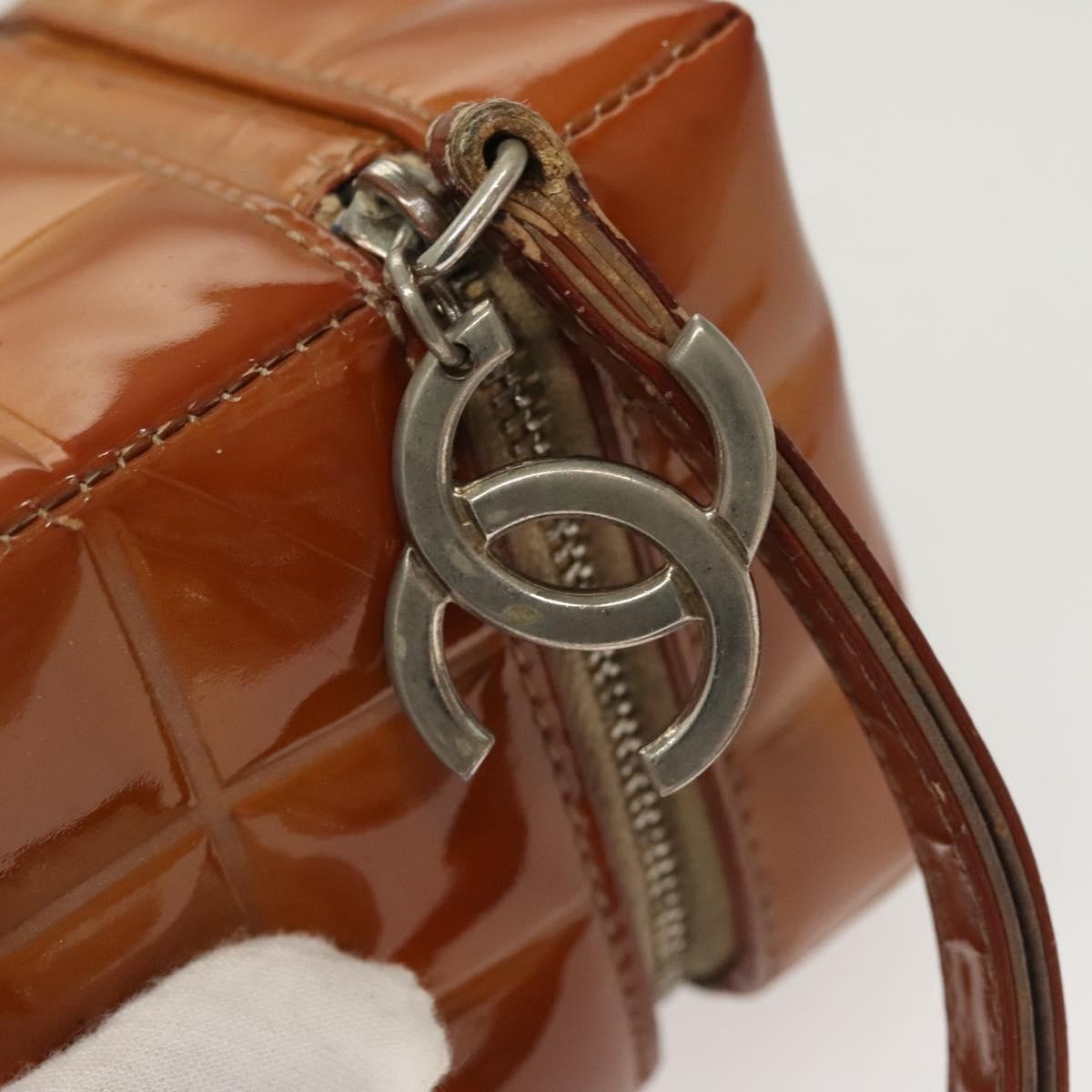 Chanel Rubiks Cube Wristlet Quilted Patent, BROWN, PATENT_LEATHER, Clutche & pouche