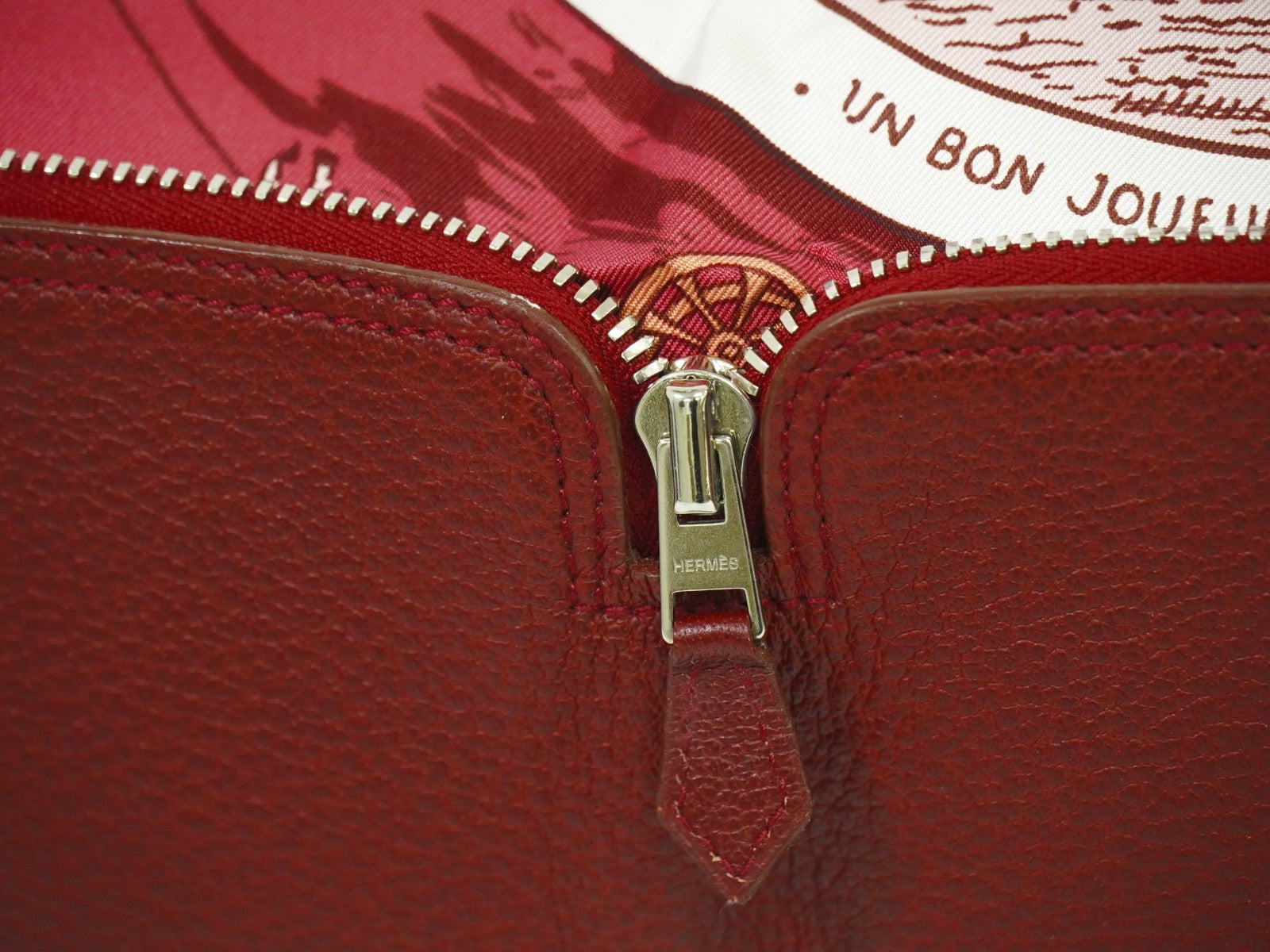 Hermes Silky Pop Tote Printed Silk, BURGUNDY, SILK, Tote bag