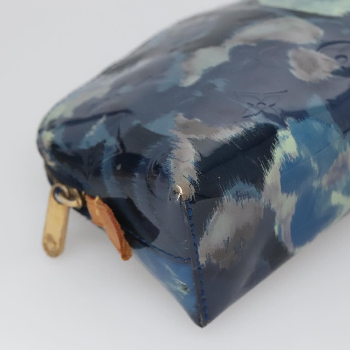 Louis Vuitton Cosmetic Pouch Monogram Vernis, BLUE, PATENT_LEATHER, Clutche & pouche