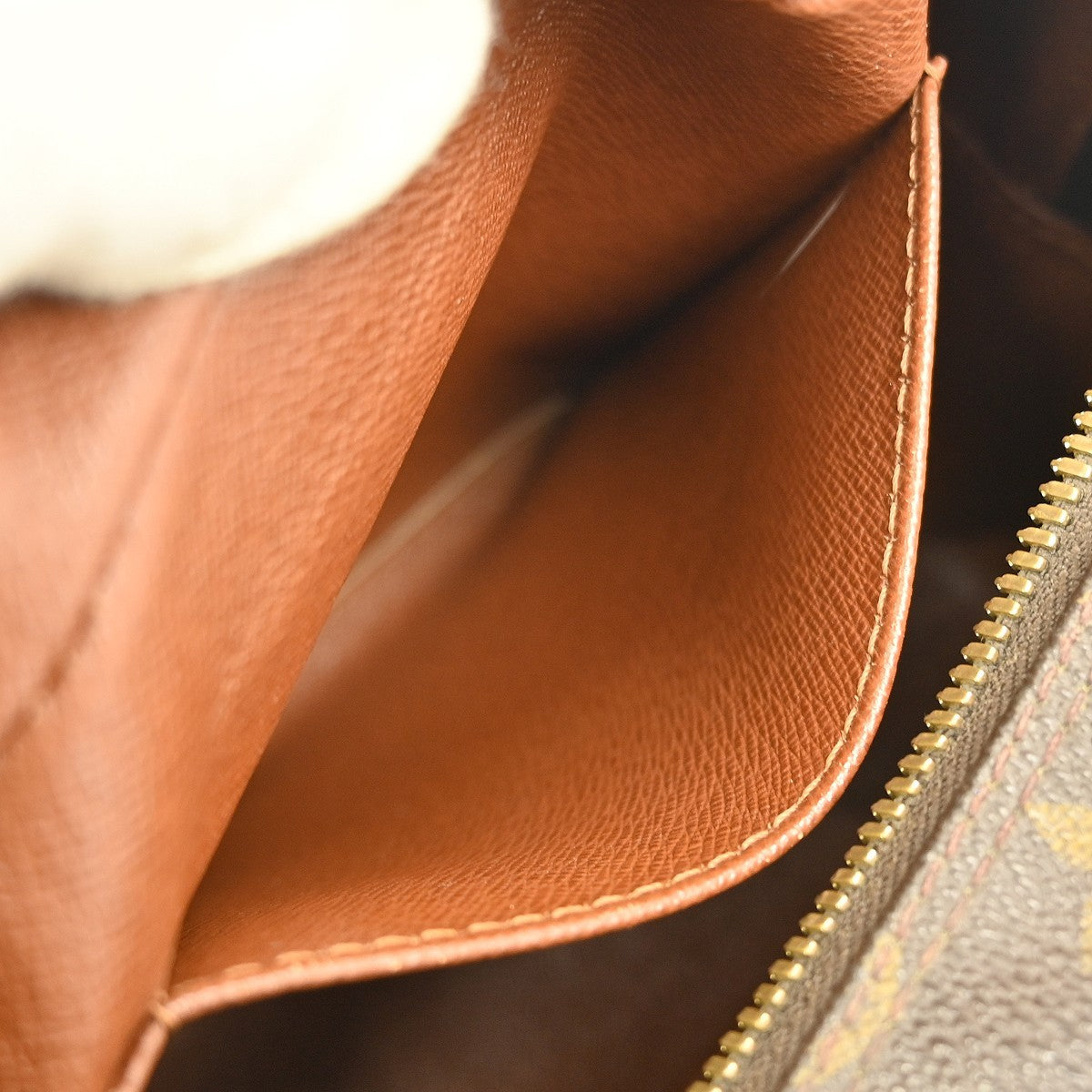 Louis Vuitton Cite Handbag Monogram Canvas, BROWN, CANVAS, Shoulder bag