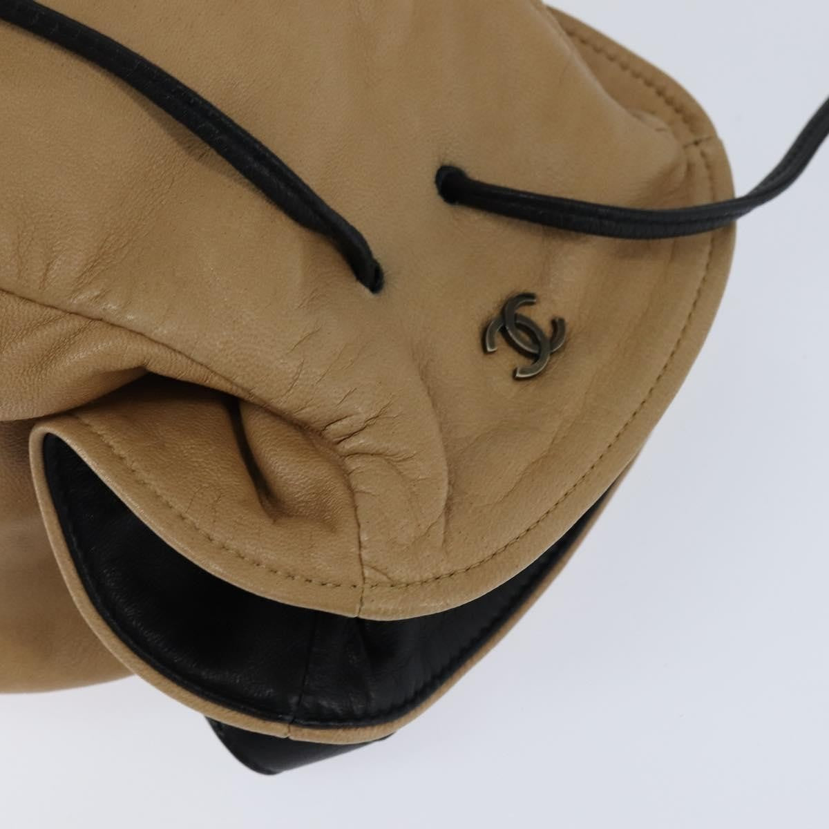 Chanel Vintage Drawstring Pouch Leather, BEIGE, LEATHER, Clutche & pouche