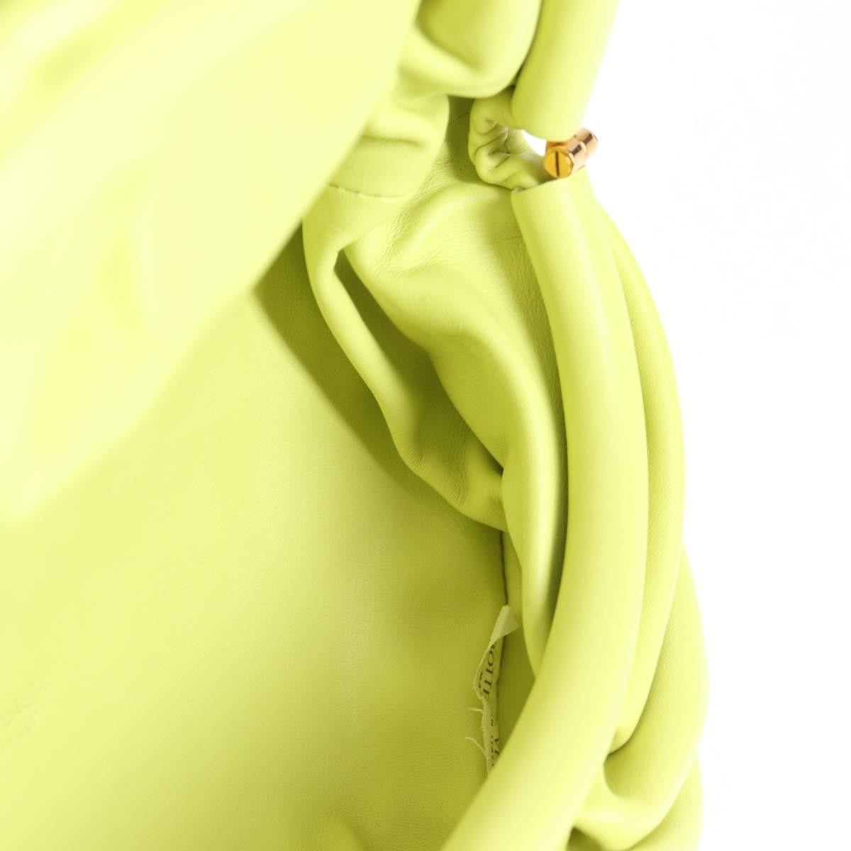 Bottega Veneta The Chain Pouch Leather, GREEN, LEATHER, Clutche & pouche