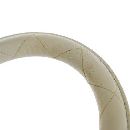 Chanel Classic Vanity Case Quilted Caviar, WHITE, LEATHER, Toiletry Case