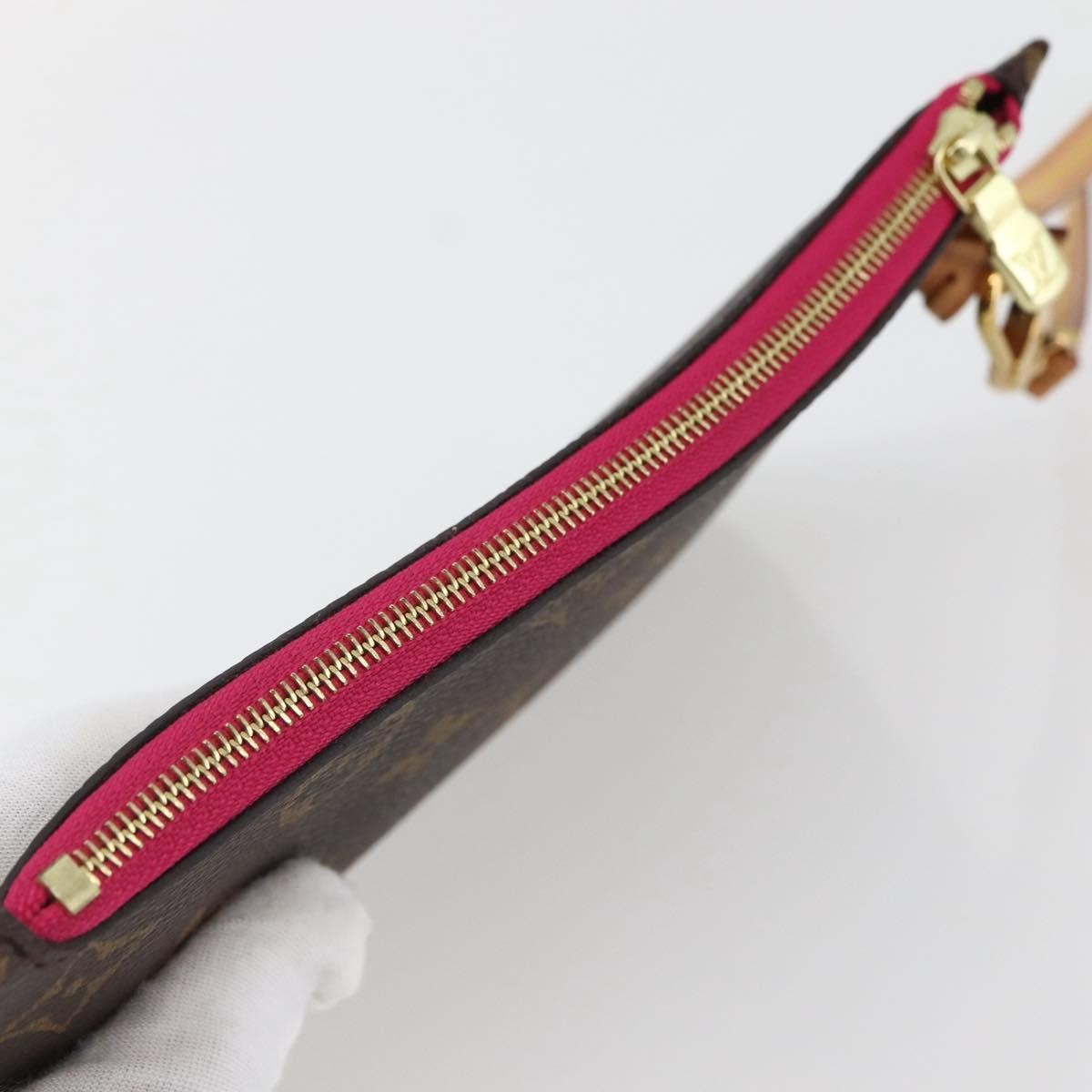 Louis Vuitton Neverfull Pochette Monogram Canvas, BROWN, CANVAS, Clutche & pouche