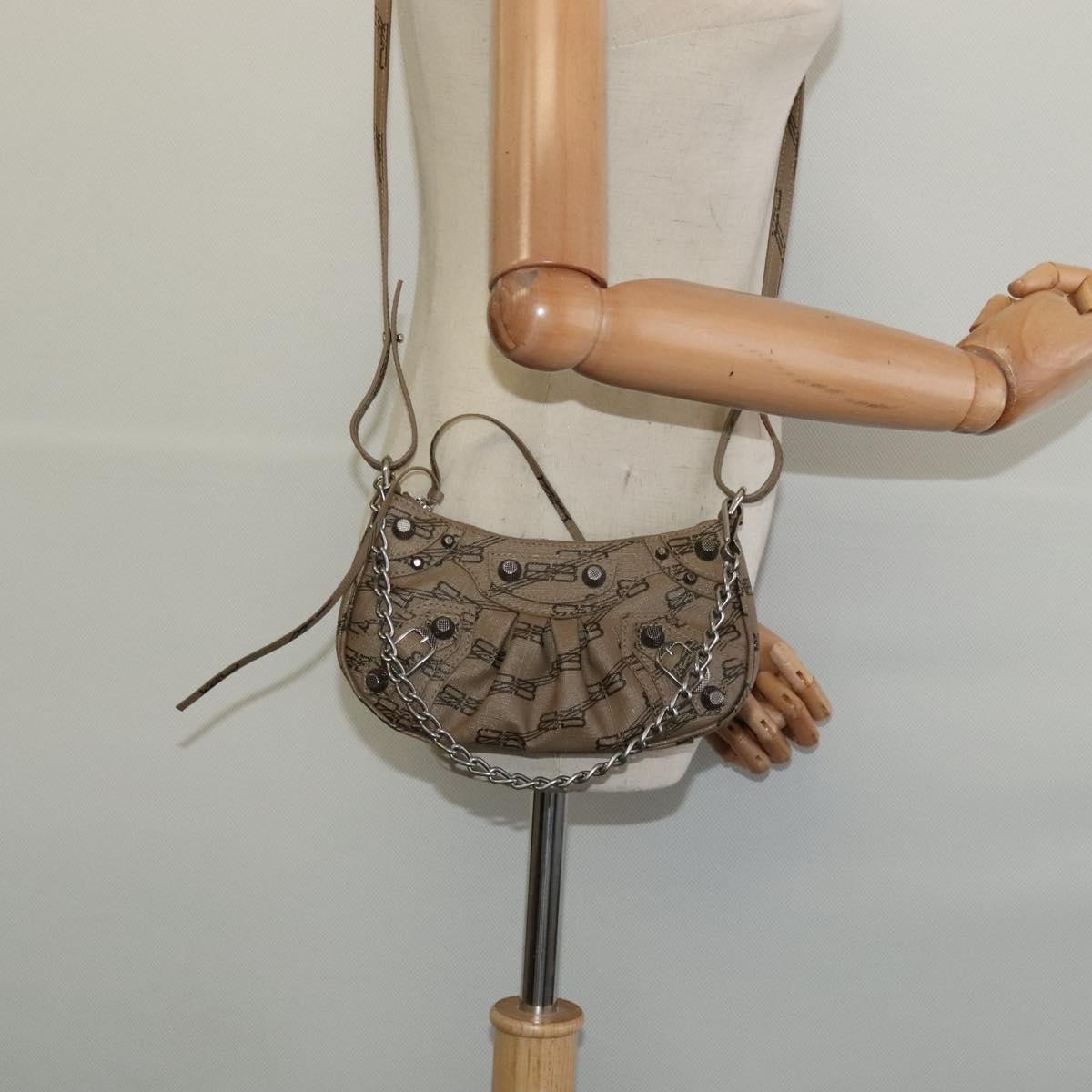 Balenciaga Le Cagole Giant Studs Chain Shoulder Bag Leather, BEIGE, LEATHER, Shoulder bag