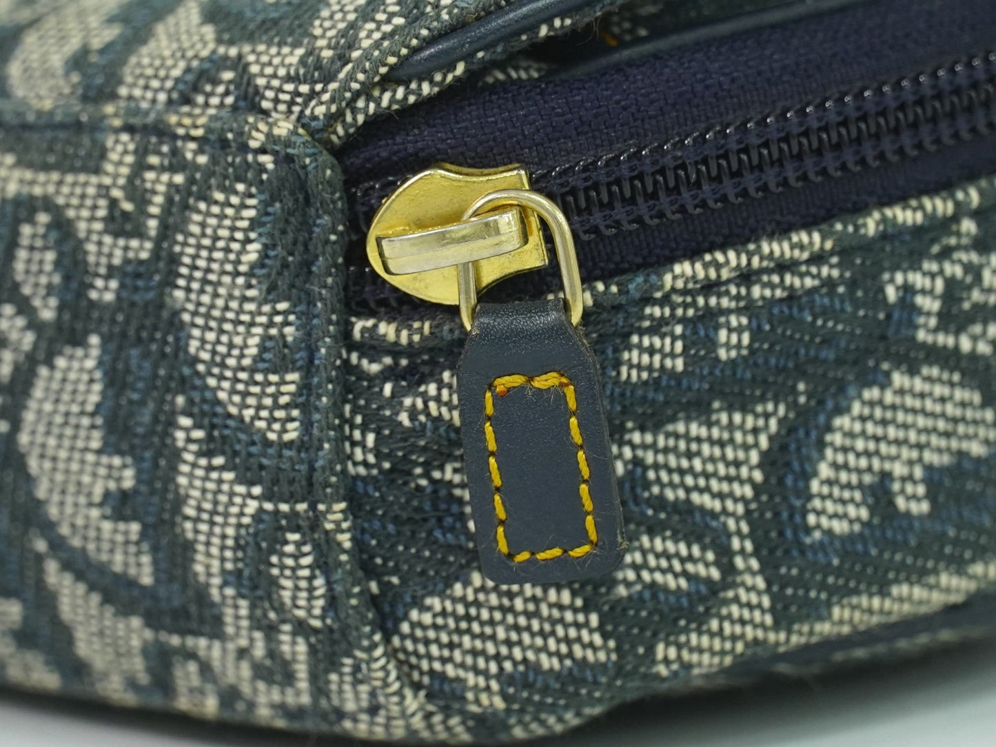 Christian Dior Saddle Zip Pouch Diorissimo Canvas, NAVY, CANVAS, Clutche & pouche