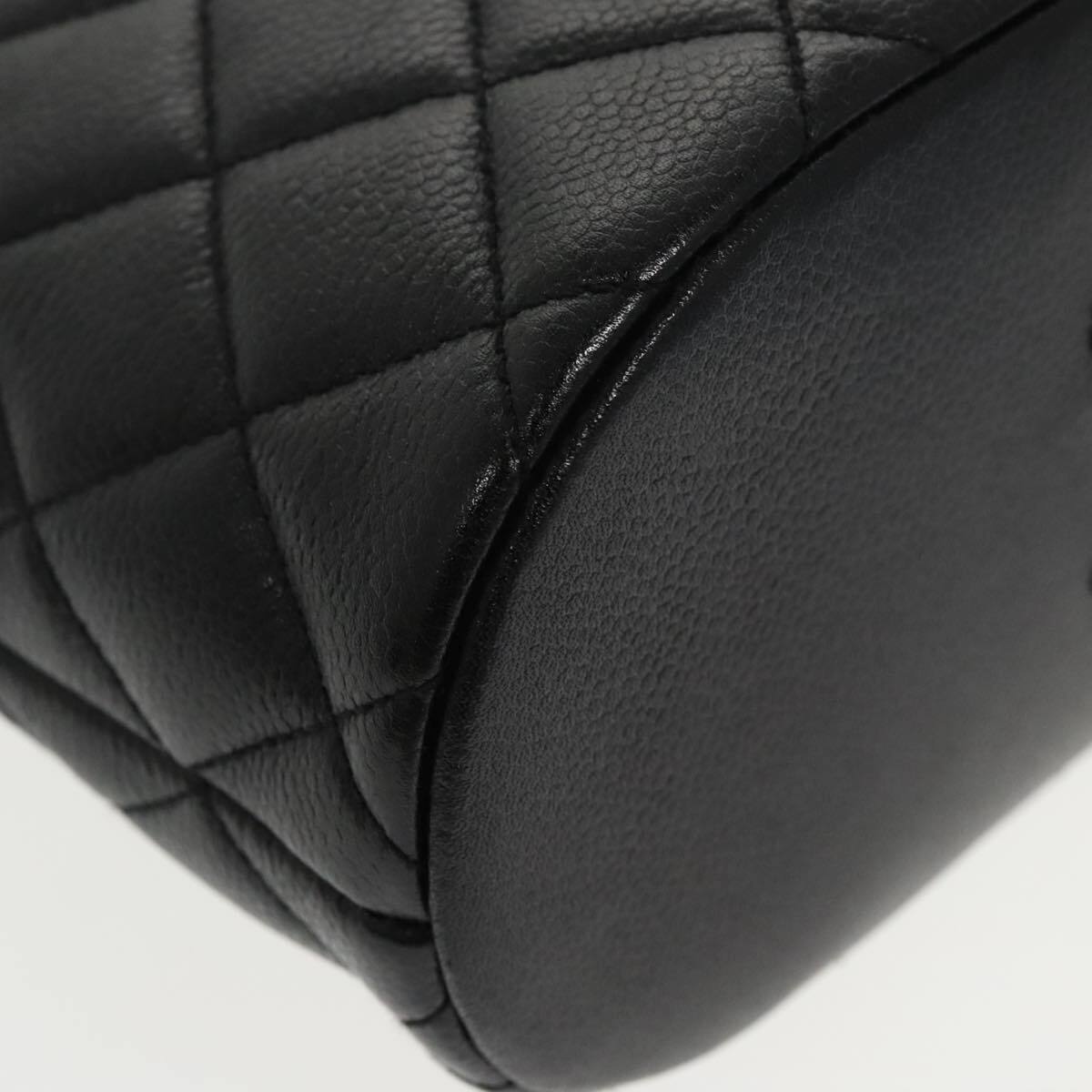 Chanel Vintage CC Zip Around Shoulder Bag Quilted Caviar, BLACK, LEATHER, Tote bag