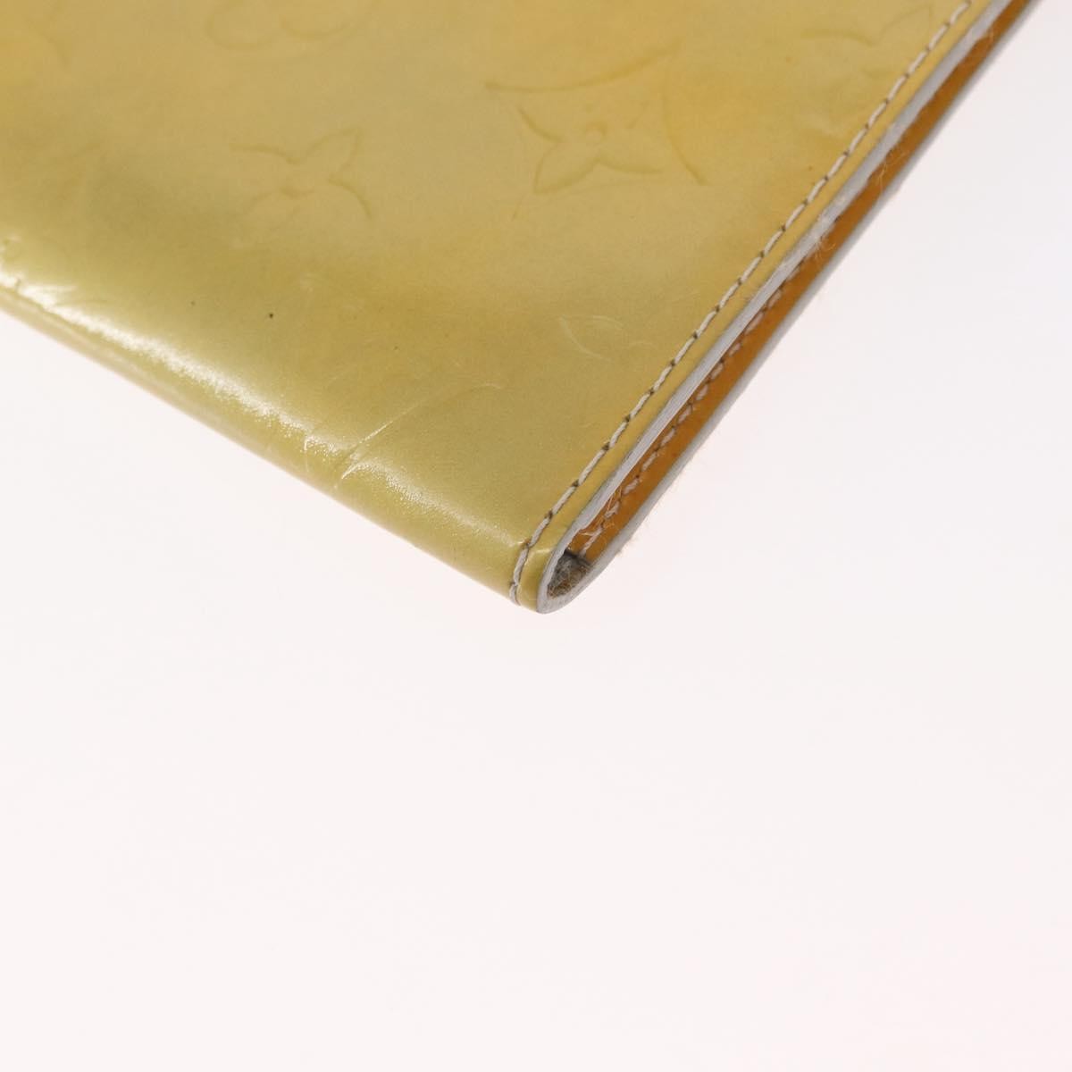 Louis Vuitton Mott Handbag Monogram Vernis, BEIGE, PATENT_LEATHER, Clutche & pouche