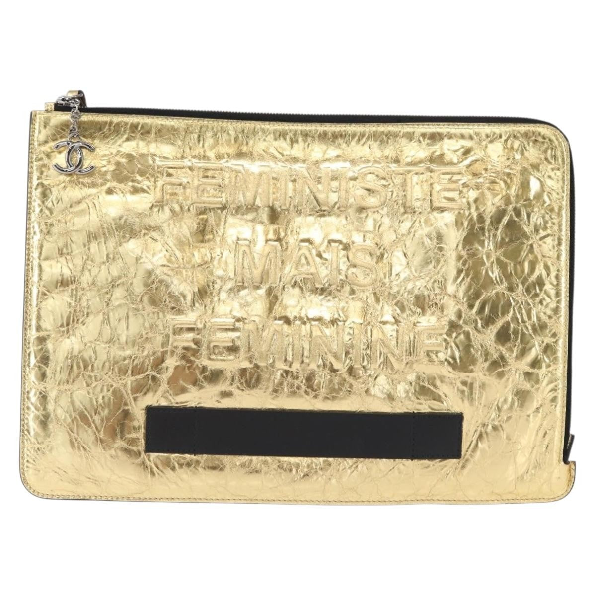 Chanel Feminine Pouch Crinkled Leather, GOLD, LEATHER, Clutche & pouche