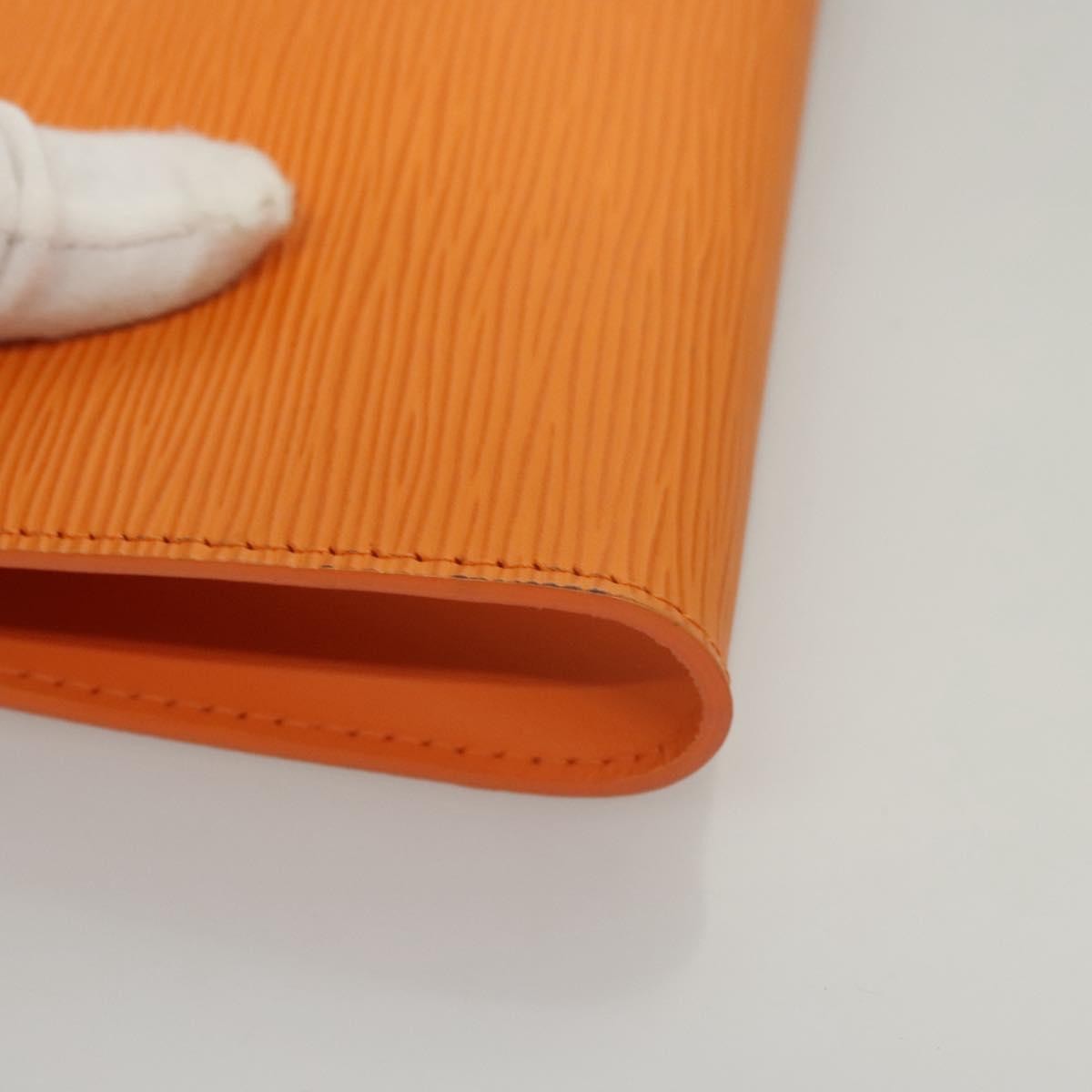 Louis Vuitton Pochette Accessoires Epi Leather, ORANGE, LEATHER, Clutche & pouche