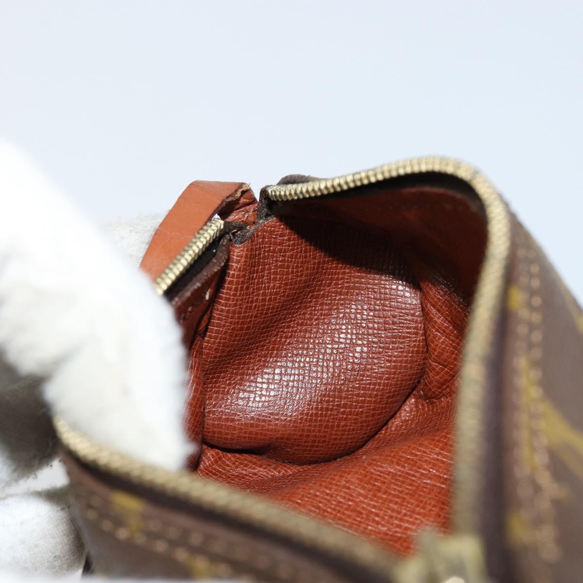 Louis Vuitton Papillon Pochette Monogram Canvas, BROWN, CANVAS, Clutche & pouche