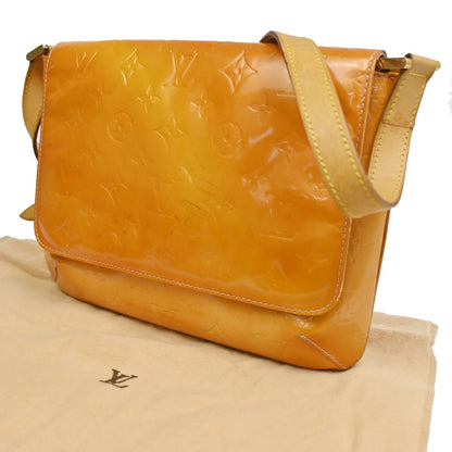 Louis Vuitton Thompson Street Handbag Monogram Vernis, YELLOW, PATENT_LEATHER, Shoulder bag