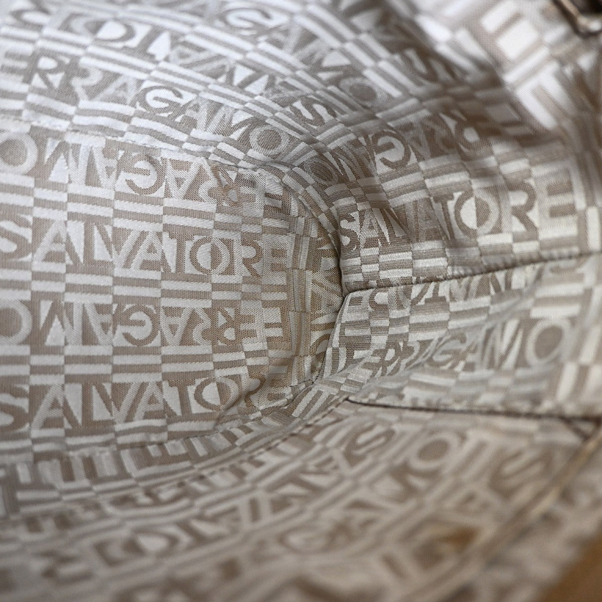 Salvatore Ferragamo Gancini handbag Leather, BEIGE, LEATHER, Handbag