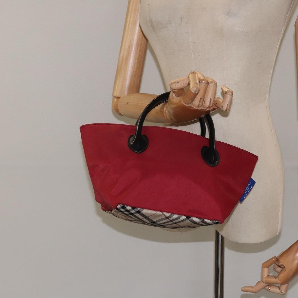 Burberry Nova Check Tote Nylon, RED, NYLON, Tote bag