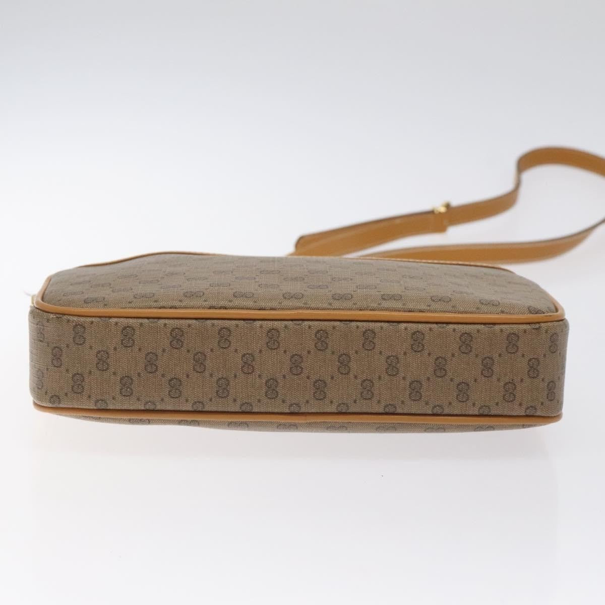 Gucci Zip Pouch GG Canvas, BEIGE, PVC, Shoulder bag