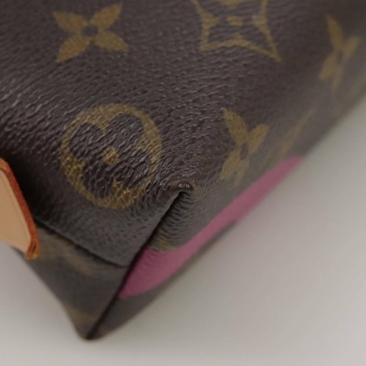 Louis Vuitton Cosmetic Pouch Limited Edition Game On Monogram Canvas, BROWN, CANVAS, Clutche & pouche
