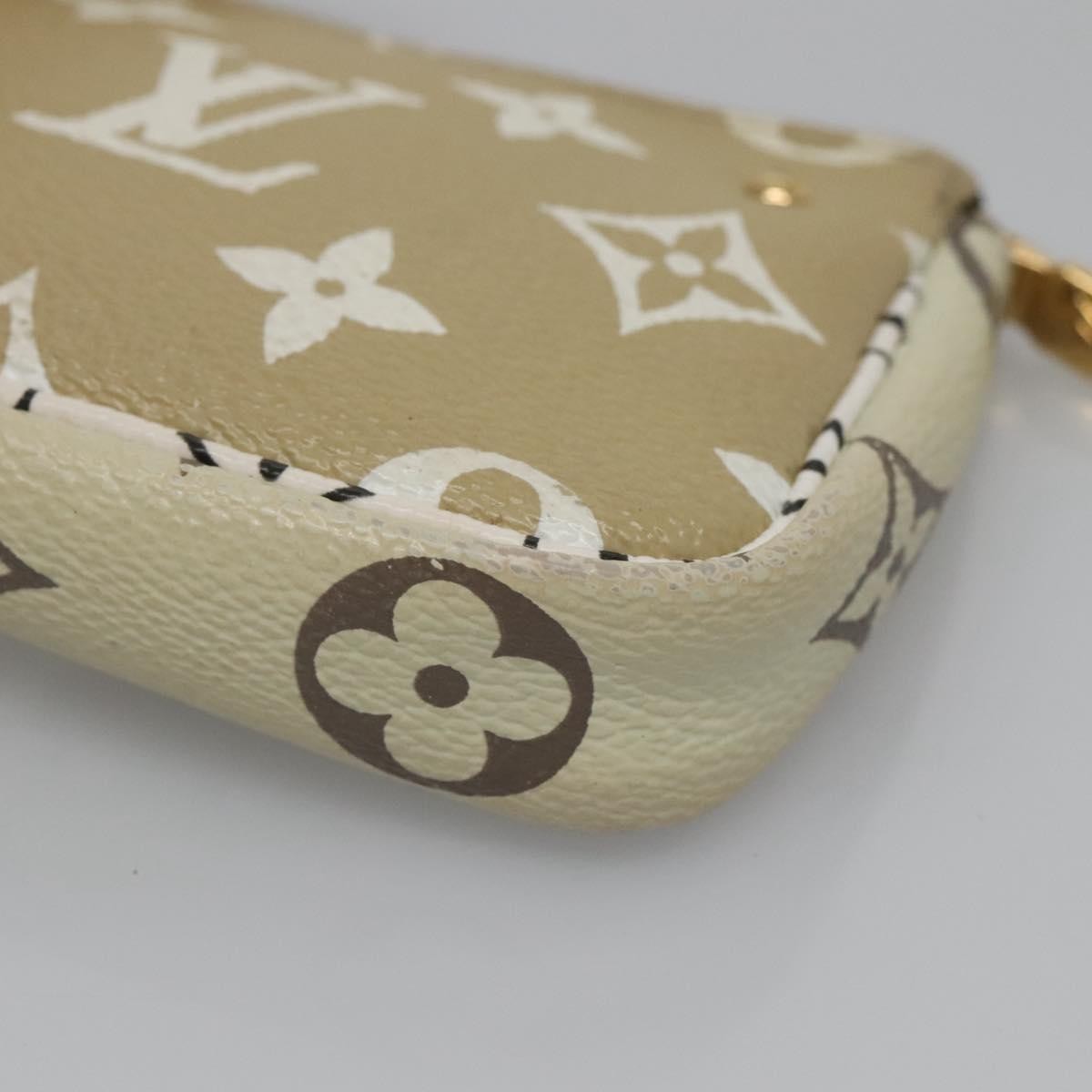 Louis Vuitton Mini pochette accessoire Limited edition Monogram canvas, GREEN, CANVAS, Clutche & pouche