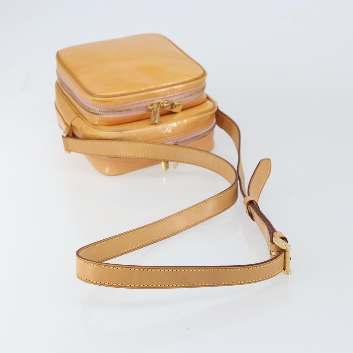 Louis Vuitton Wooster Handbag Monogram Vernis, YELLOW, PATENT_LEATHER, Shoulder bag