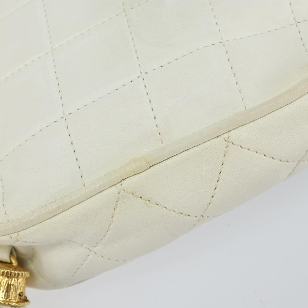 Chanel Vintage Diamond Tassel Crossbody Quilted Lambskin, WHITE, LEATHER, Clutche & pouche