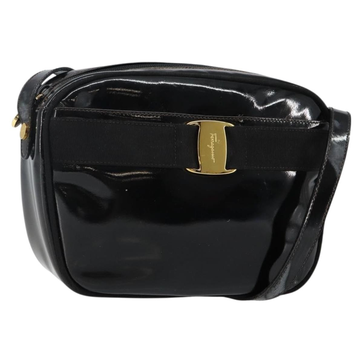 Salvatore Ferragamo Vala Shoulder Bag Patent Leather, BLACK, PATENT_LEATHER, Shoulder bag