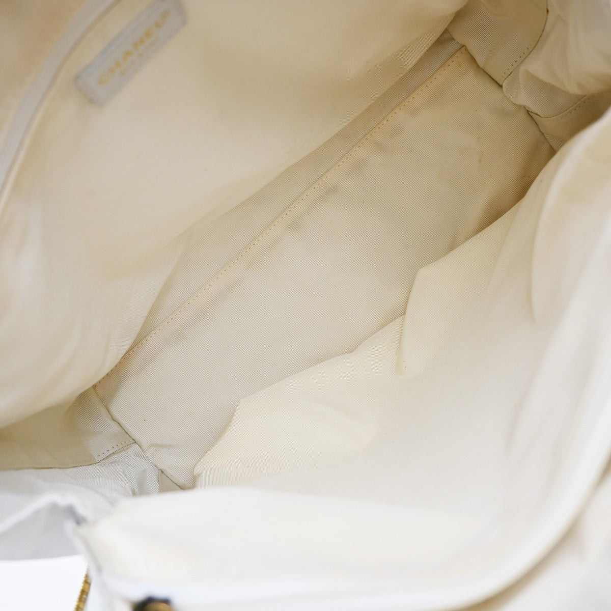 Chanel Surpique Zip Around Satchel Quilted Leather, WHITE, LEATHER, Tote bag