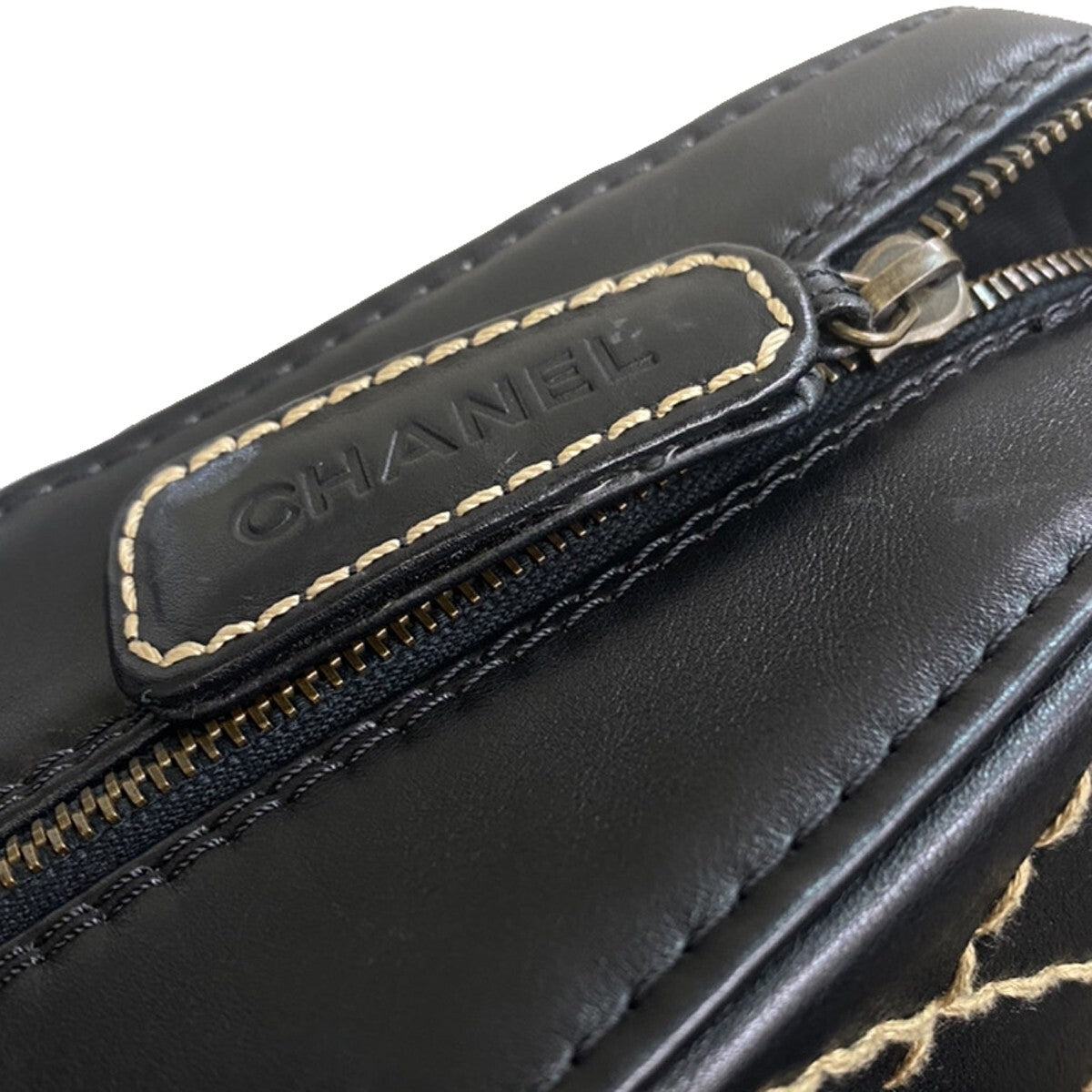 Chanel Surpique Zip Around Satchel Quilted Leather, BLACK, LEATHER, Tote bag