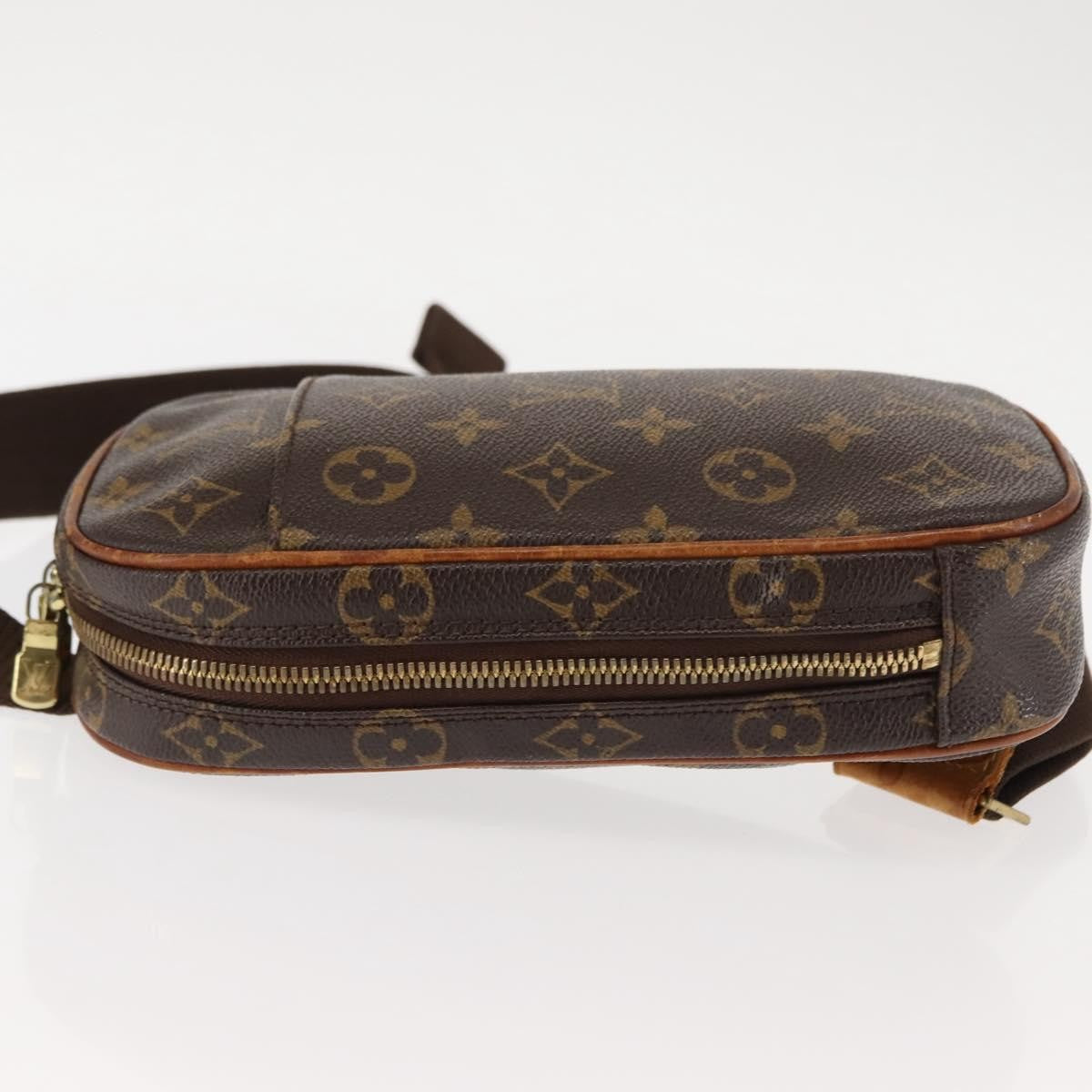 Louis Vuitton Pochette Gange Monogram Canvas, BROWN, CANVAS, Clutche & pouche