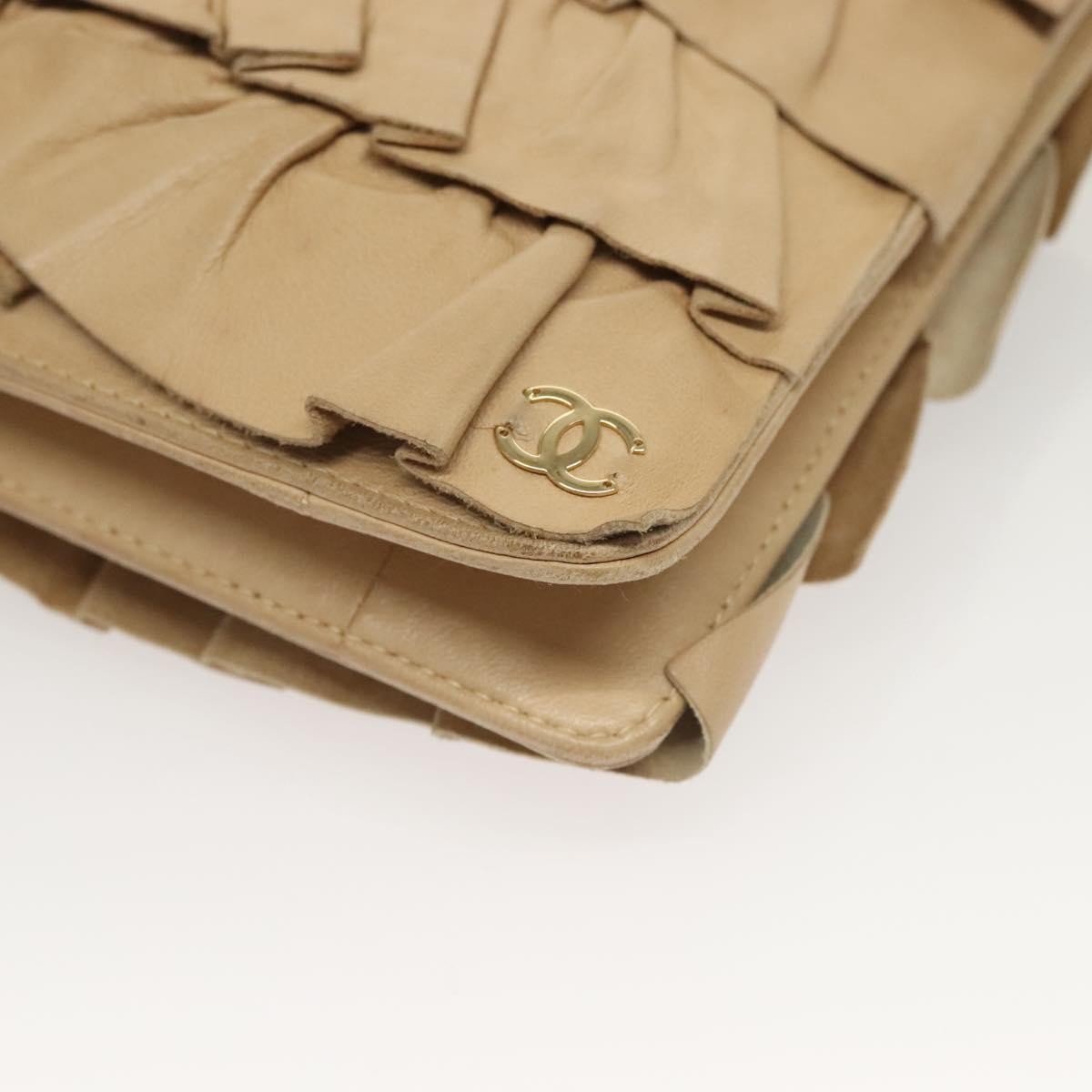 Chanel Ruffle Chain Pochette Lambskin, BEIGE, LEATHER, Clutche & pouche