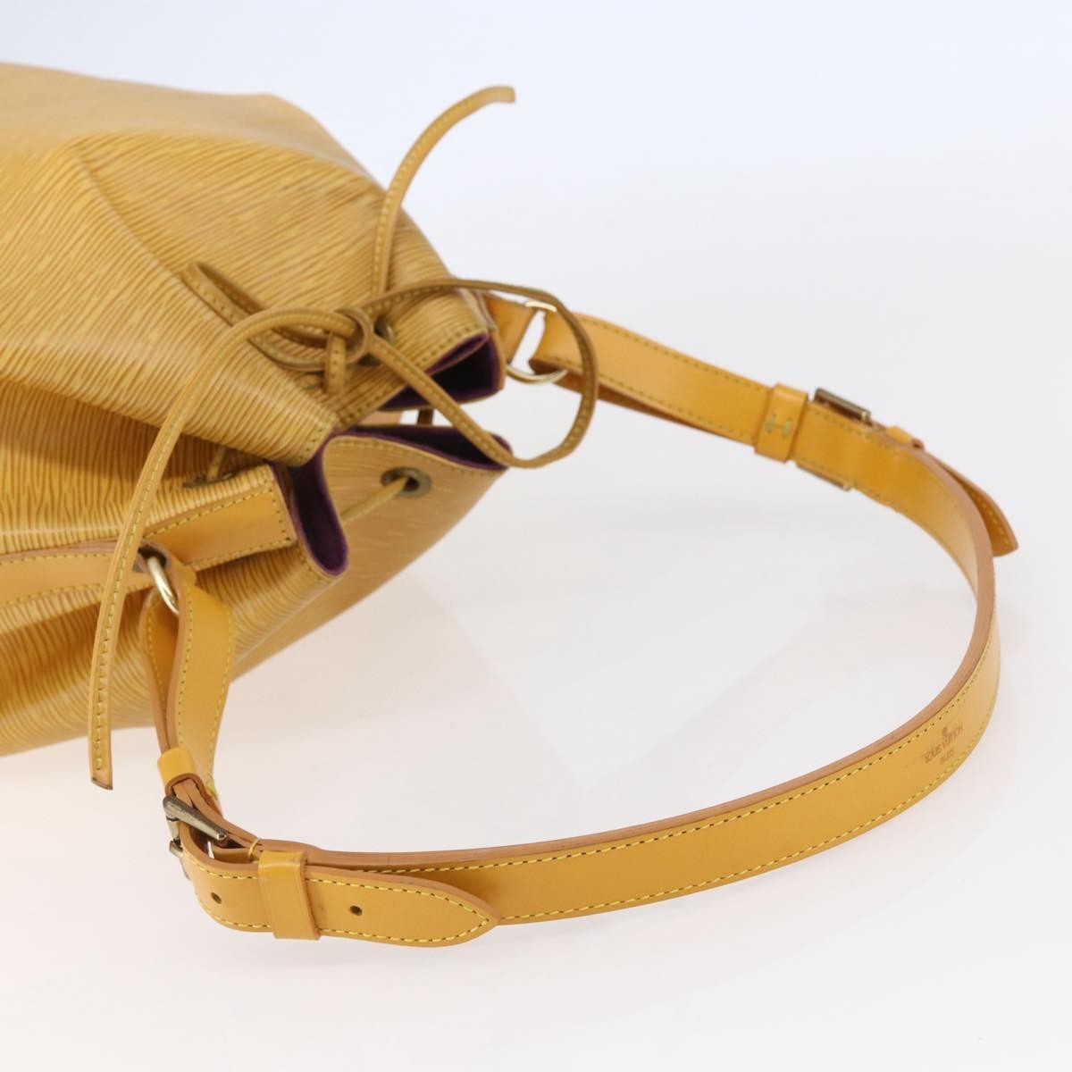 Louis Vuitton Noe Handbag Epi leather, YELLOW, LEATHER, Shoulder bag