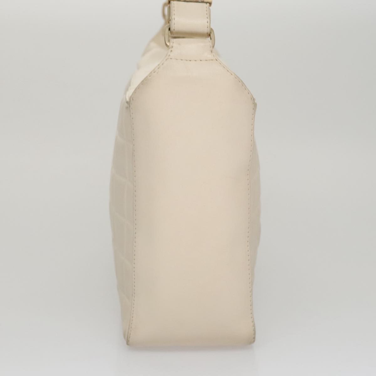 Chanel Chocolate Bar CC Shoulder Bag Quilted Leather, WHITE, LEATHER, Shoulder bag