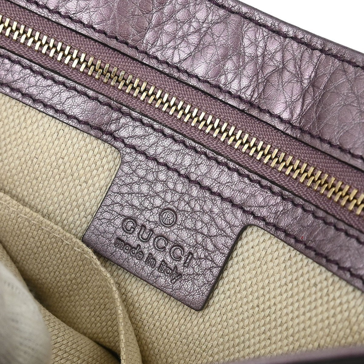 Gucci Soho Chain Crossbody Bag Leather, PURPLE, LEATHER, Shoulder bag