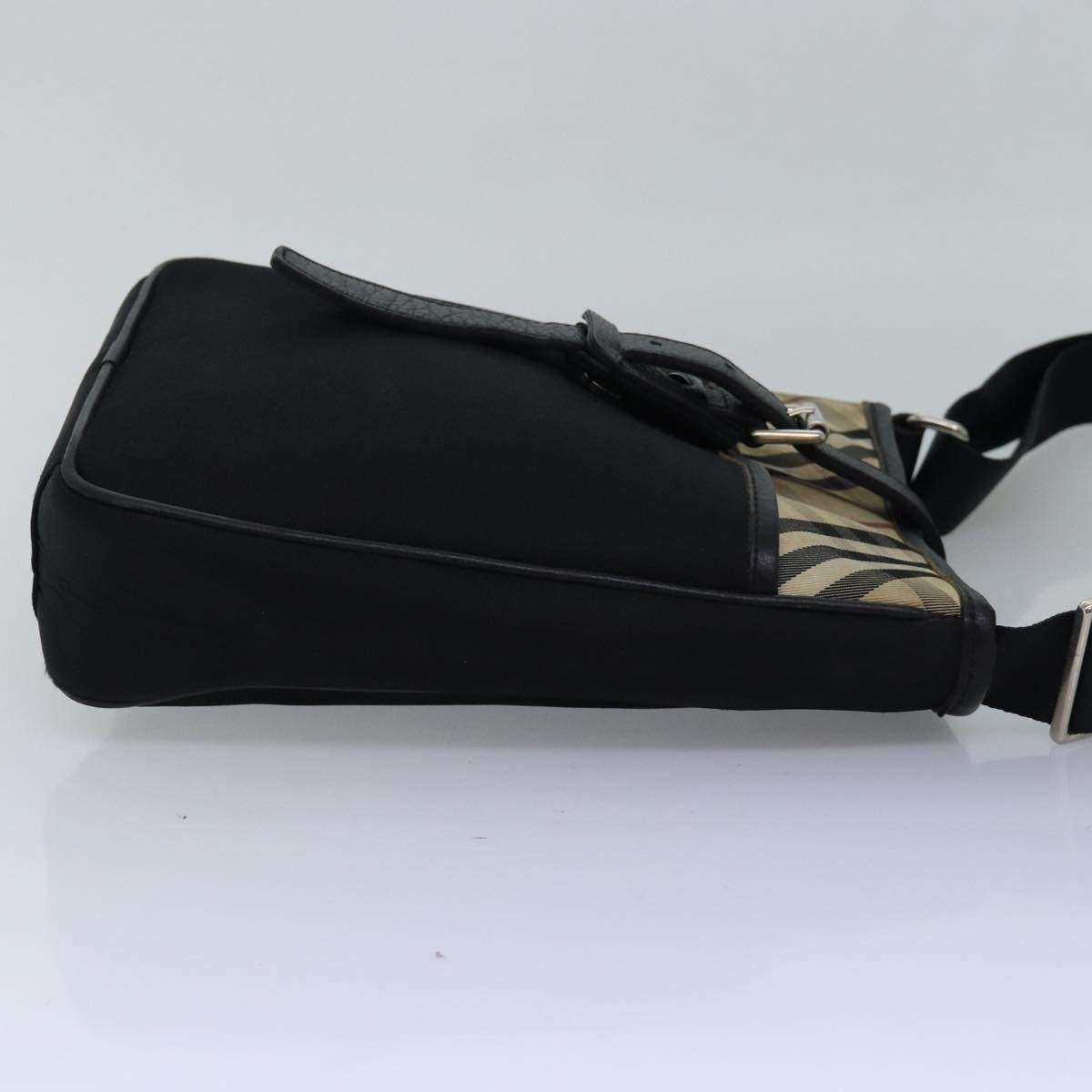 Burberry Front Pocket Flap Messenger Vintage Check Nylon and Nylon, BLACK, NYLON, Crossbody bag