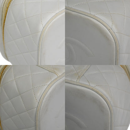 Chanel Classic Vanity Case Quilted Caviar, WHITE, LEATHER, Toiletry Case