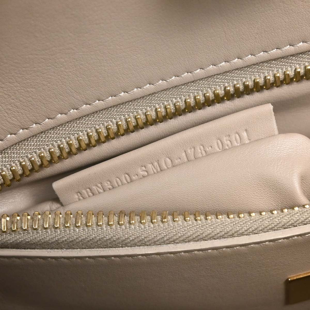 Fendi Peekaboo Essential Bag Leather, BLACK, LEATHER, Handbag