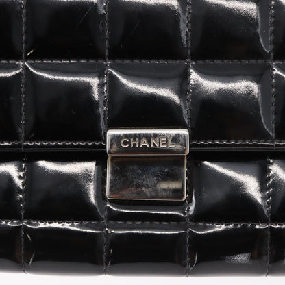Chanel Chocolate Bar Chain Clutch Quilted Patent, BLACK, PATENT_LEATHER, Clutche & pouche