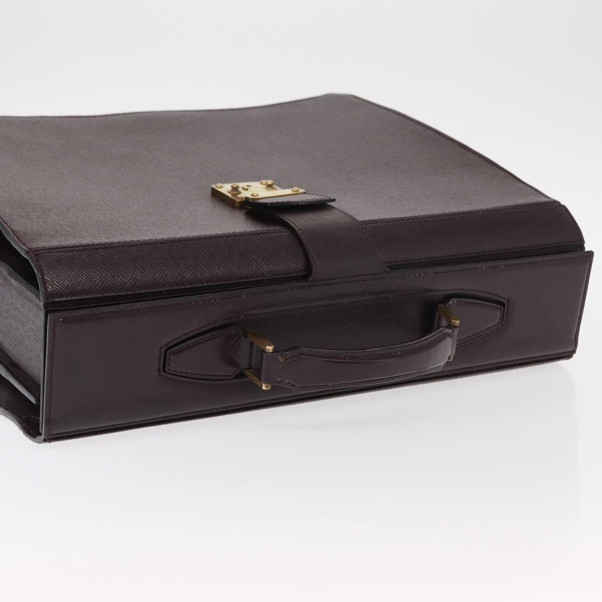 Louis Vuitton Pilot Briefcase Taiga Leather, BROWN, LEATHER, Briefcase