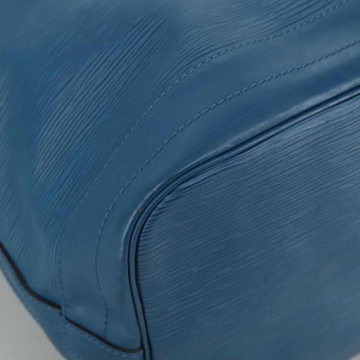 Louis Vuitton Noe Handbag Epi leather, BLUE, LEATHER, Shoulder bag
