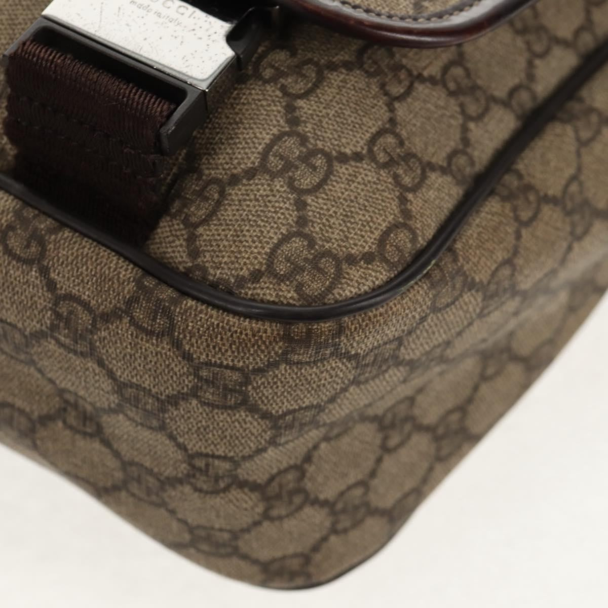 Gucci Interlocking G Messenger Bag GG Coated Canvas, BROWN, PVC, Crossbody bag