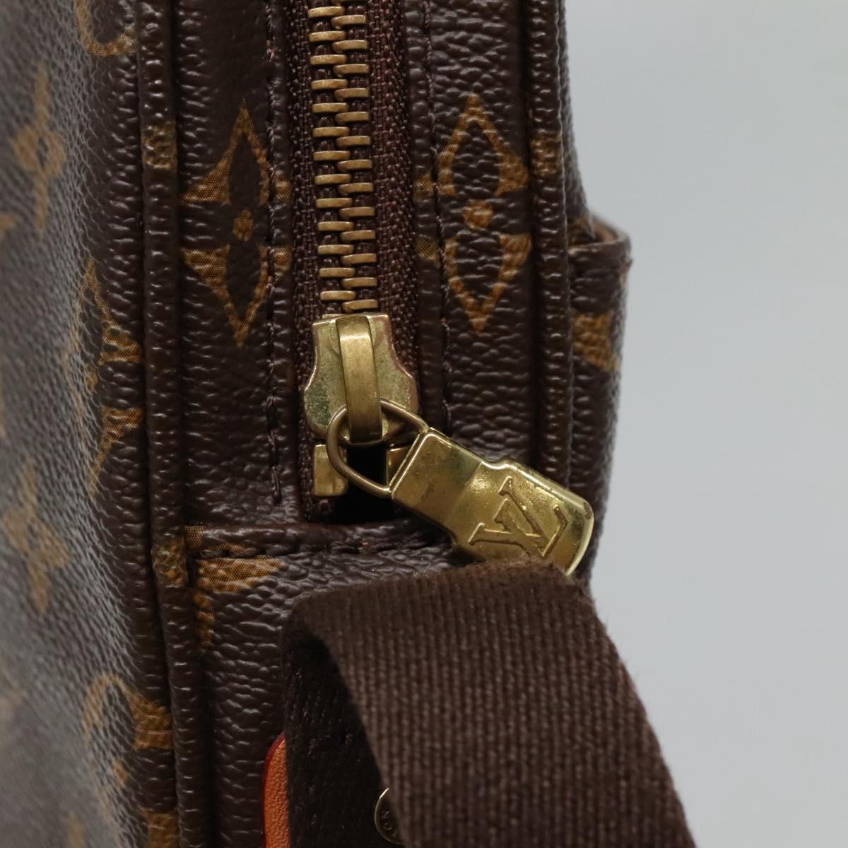 Louis Vuitton Trotteur Beaubourg Handbag Monogram Canvas, BROWN, CANVAS, Handbag