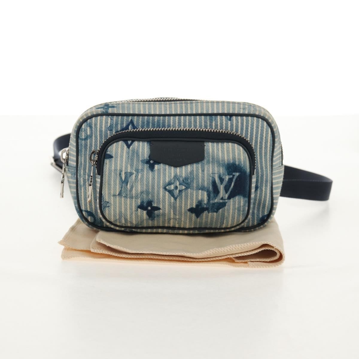 Louis Vuitton Outdoor Pouch Limited Edition Monogram Watercolor Stripes Denim, BLUE, CANVAS, Clutche & pouche