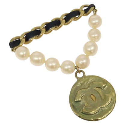 Chanel Vintage Round CC Brooch Textured Metal, GOLD, METAL, Brooch