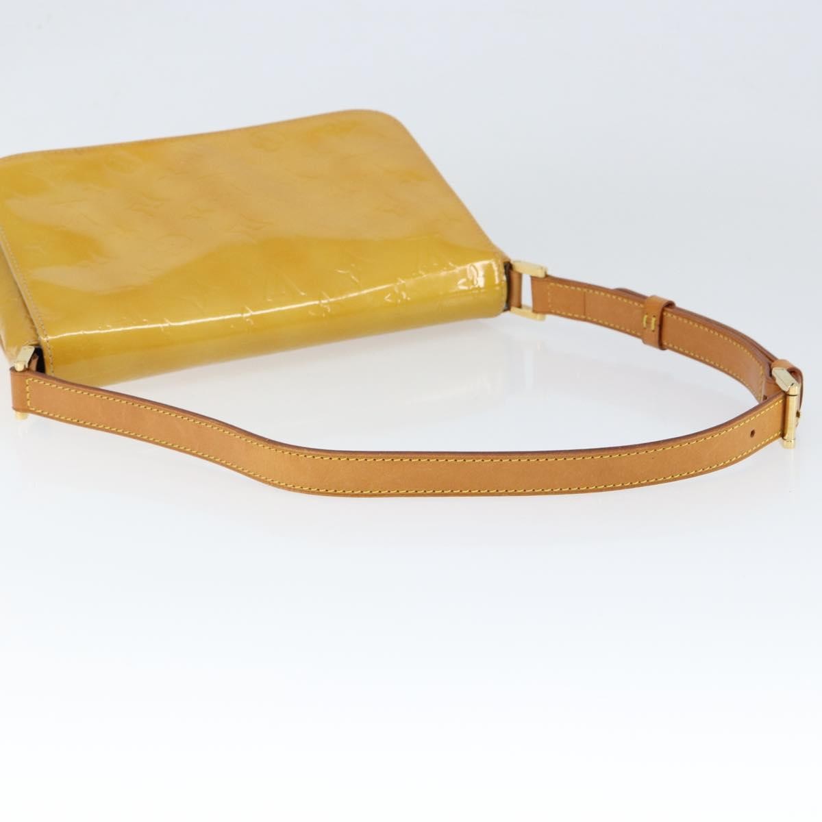 Louis Vuitton Thompson Street Handbag Monogram Vernis, BEIGE, PATENT_LEATHER, Shoulder bag