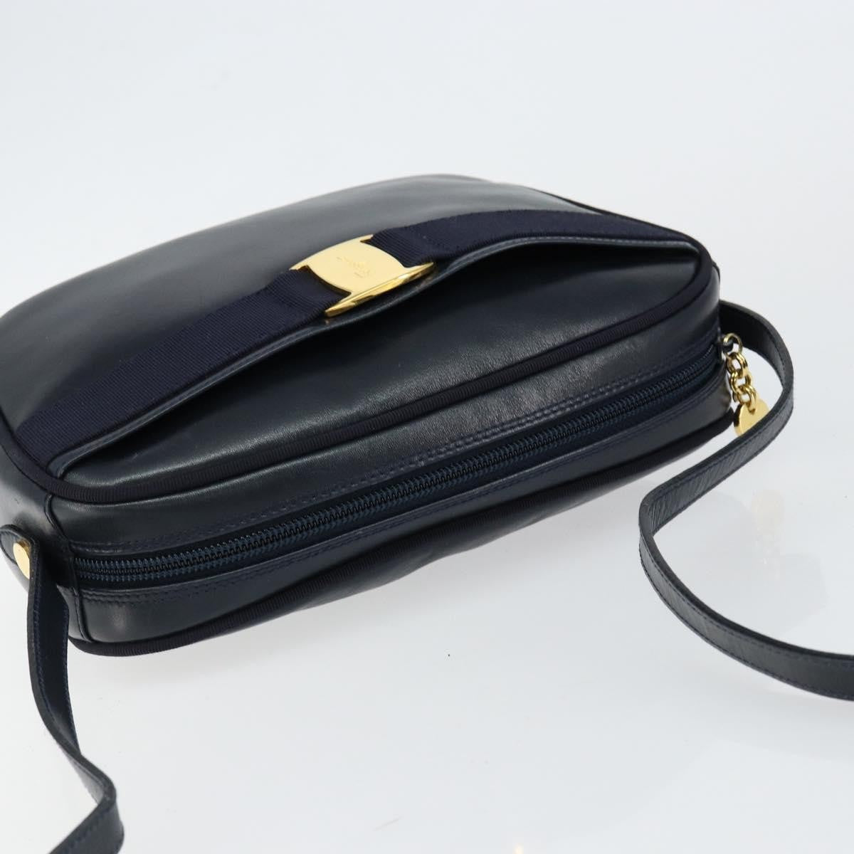Salvatore Ferragamo Vala Shoulder Bag Leather, NAVY, LEATHER, Shoulder bag
