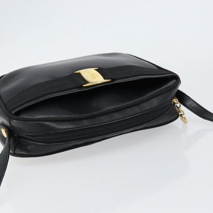 Salvatore Ferragamo Vala Shoulder Bag Leather, BLACK, LEATHER, Shoulder bag