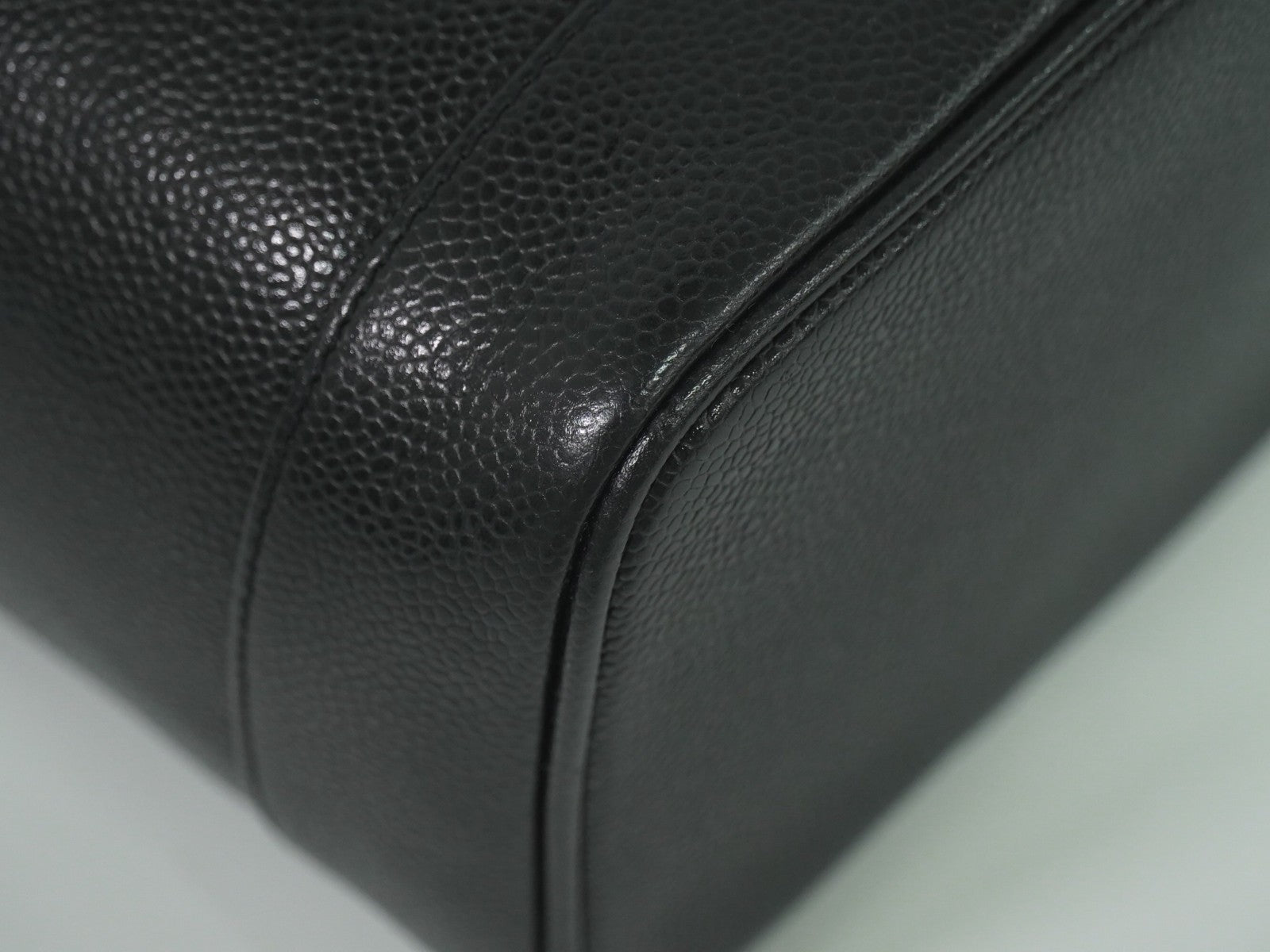 Chanel Vanity pouch Leather, BLACK, LEATHER, Toiletry Case