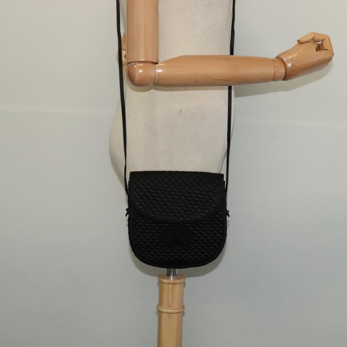 Bottega Veneta Intrecciato Clutch bag Calfskin, BLACK, SATIN, Shoulder bag