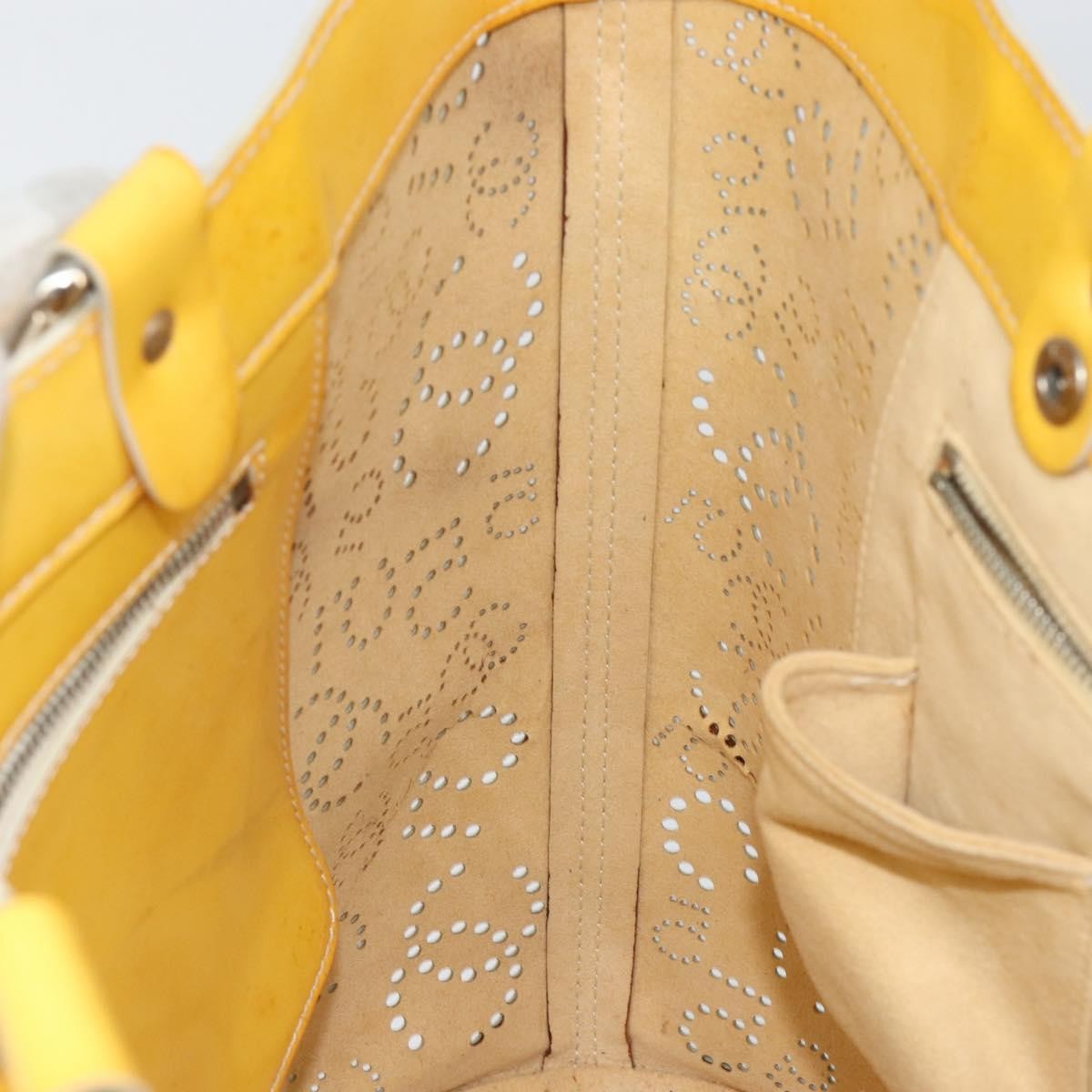 Chanel CC No.5 Shopping Tote Perforated Patent, YELLOW, PATENT_LEATHER, Tote bag