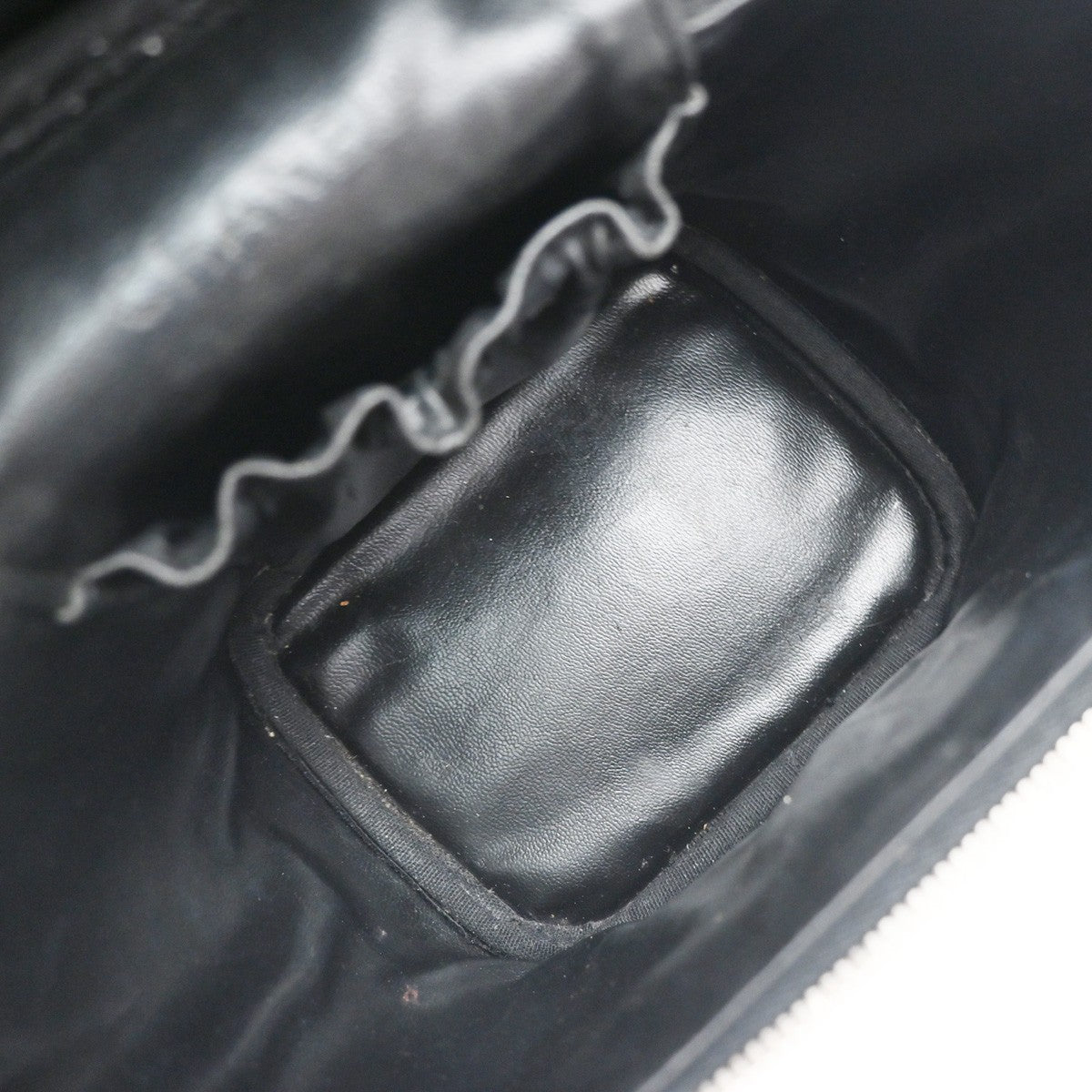 Chanel Vintage Timeless Cosmetic Case Caviar, BLACK, LEATHER, Clutche & pouche